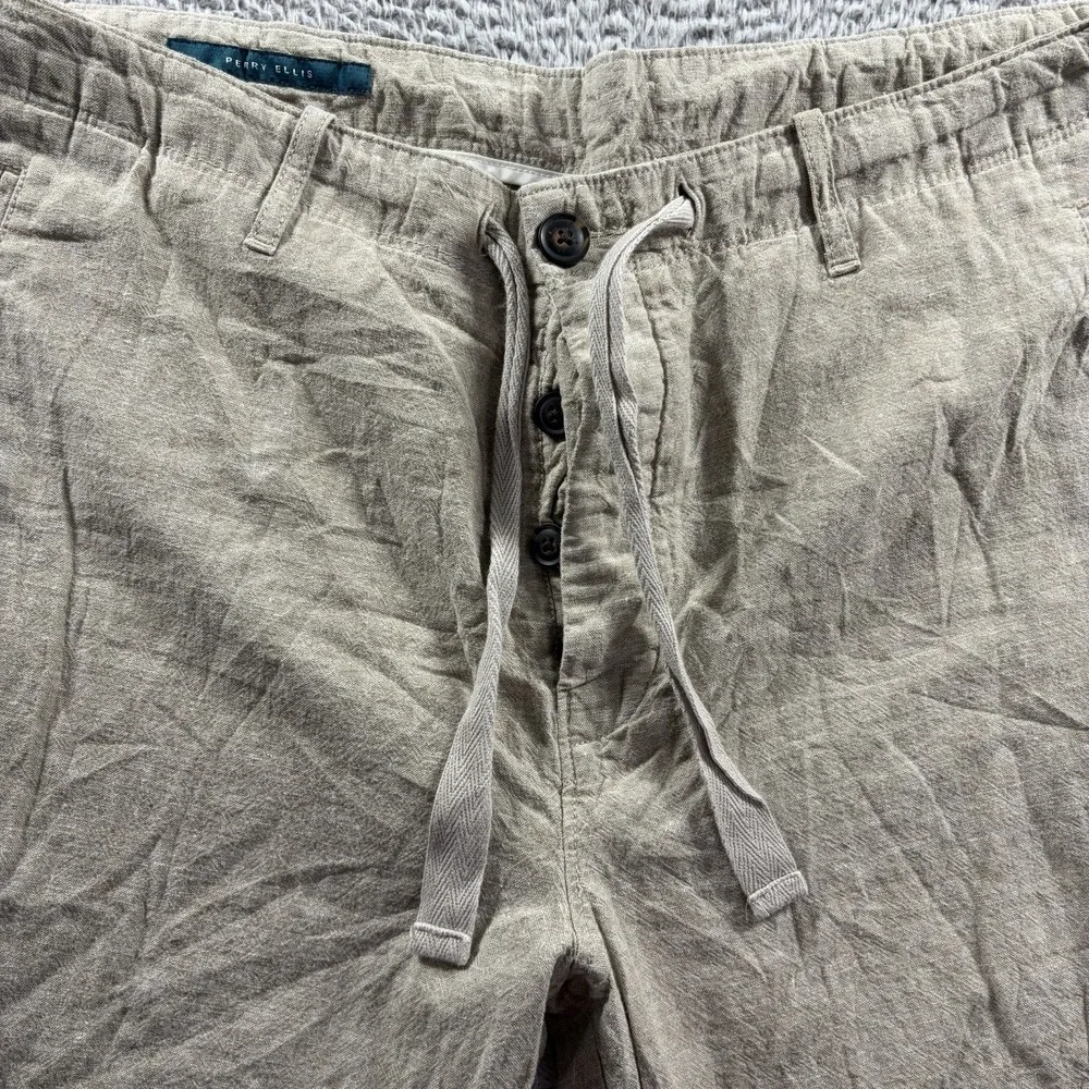 Perry Ellis excellent pre